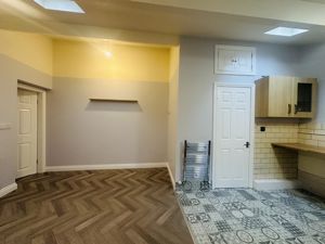 Lounge - click for photo gallery